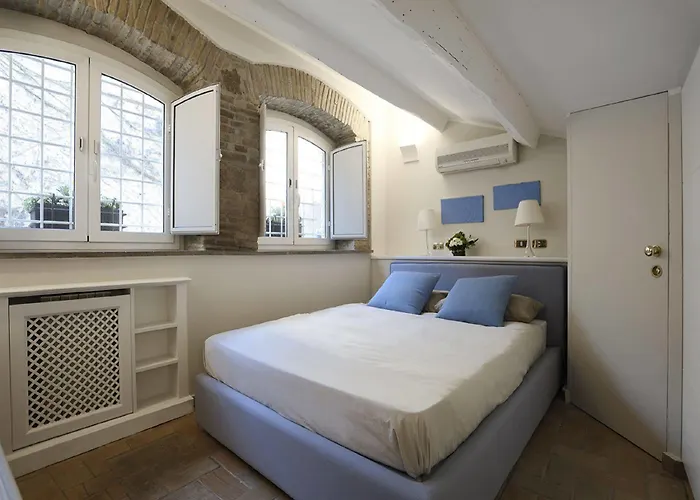 Antiche Residenze Romane Navona רומא